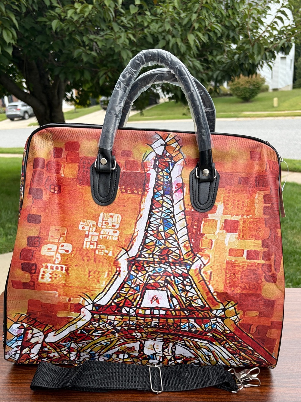 Eiffel Tower Paris Large Travel Bag Weekender Overnight Carry On NWT